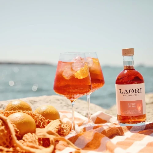 laori ruby free glass